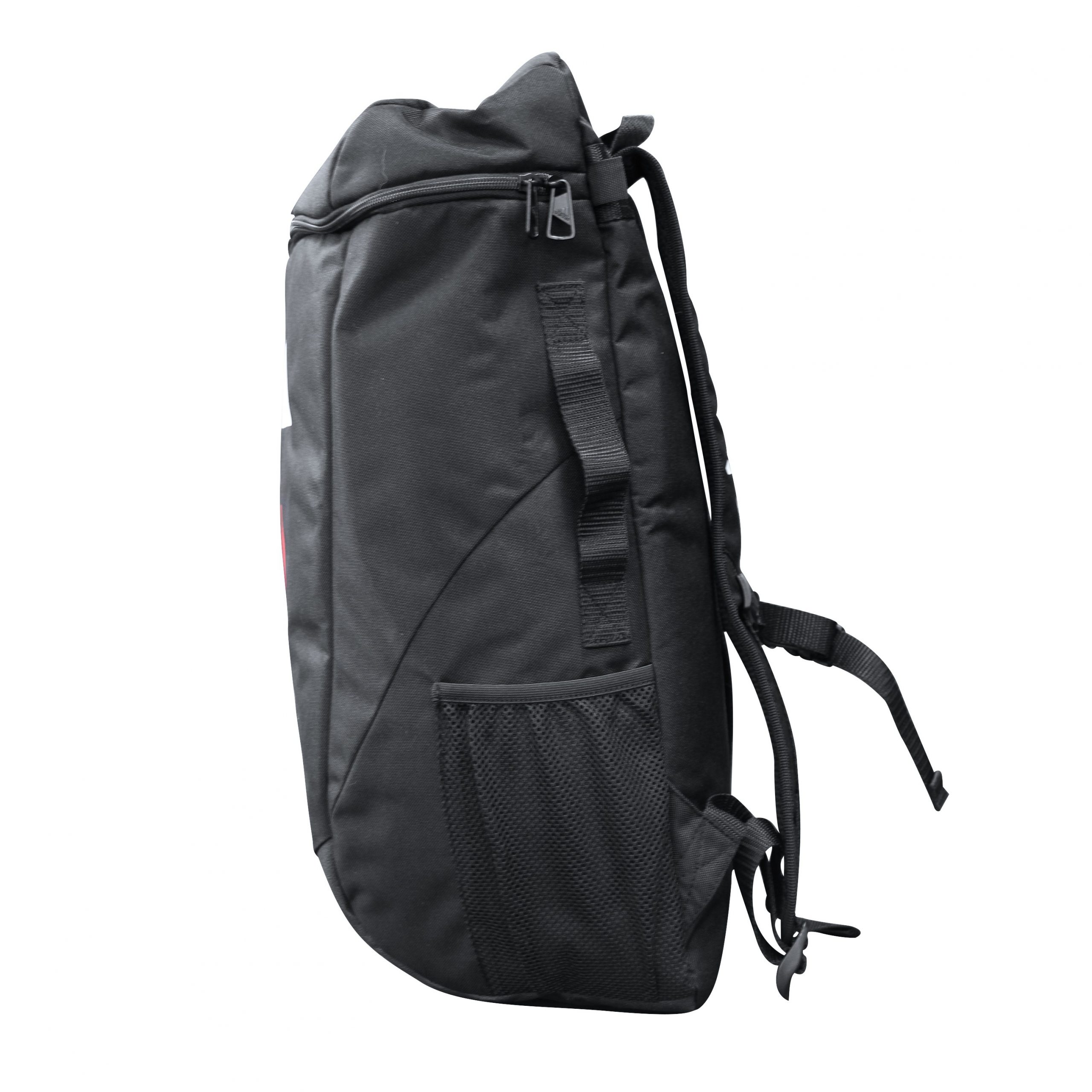 adiACC090-CS_4095